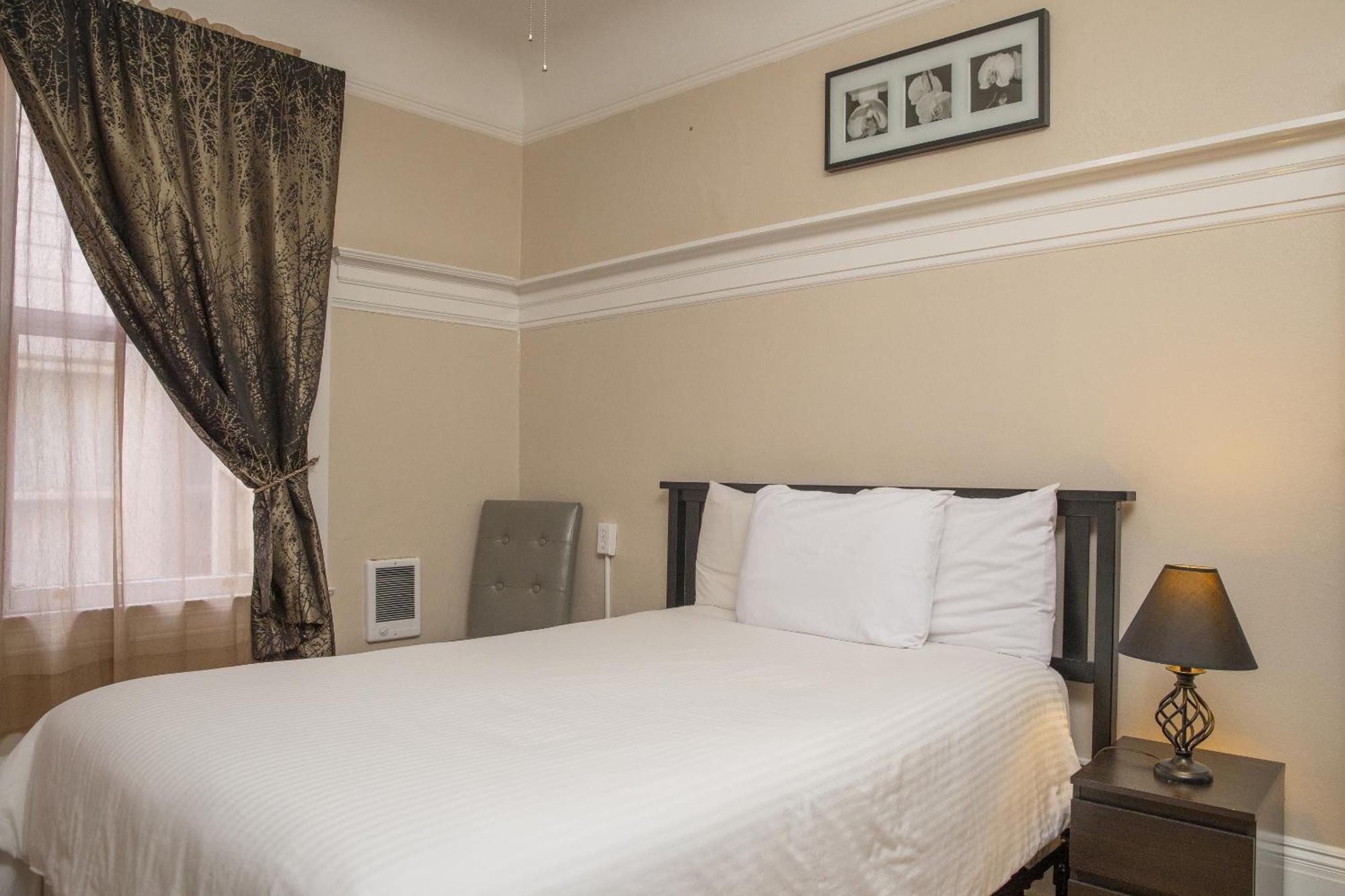Hayes Valley Inn San Francisco Room photo