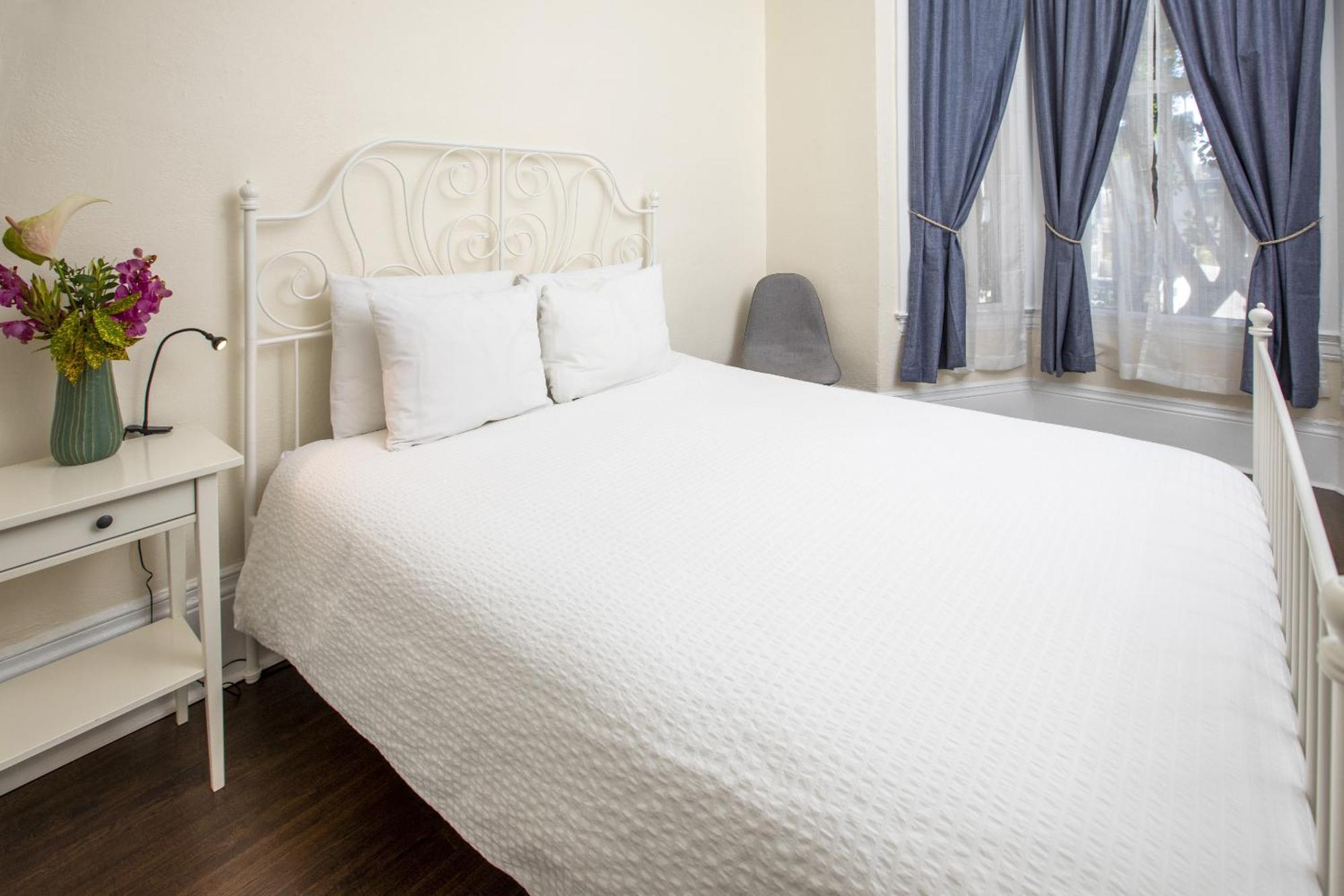 Hayes Valley Inn San Francisco Room photo