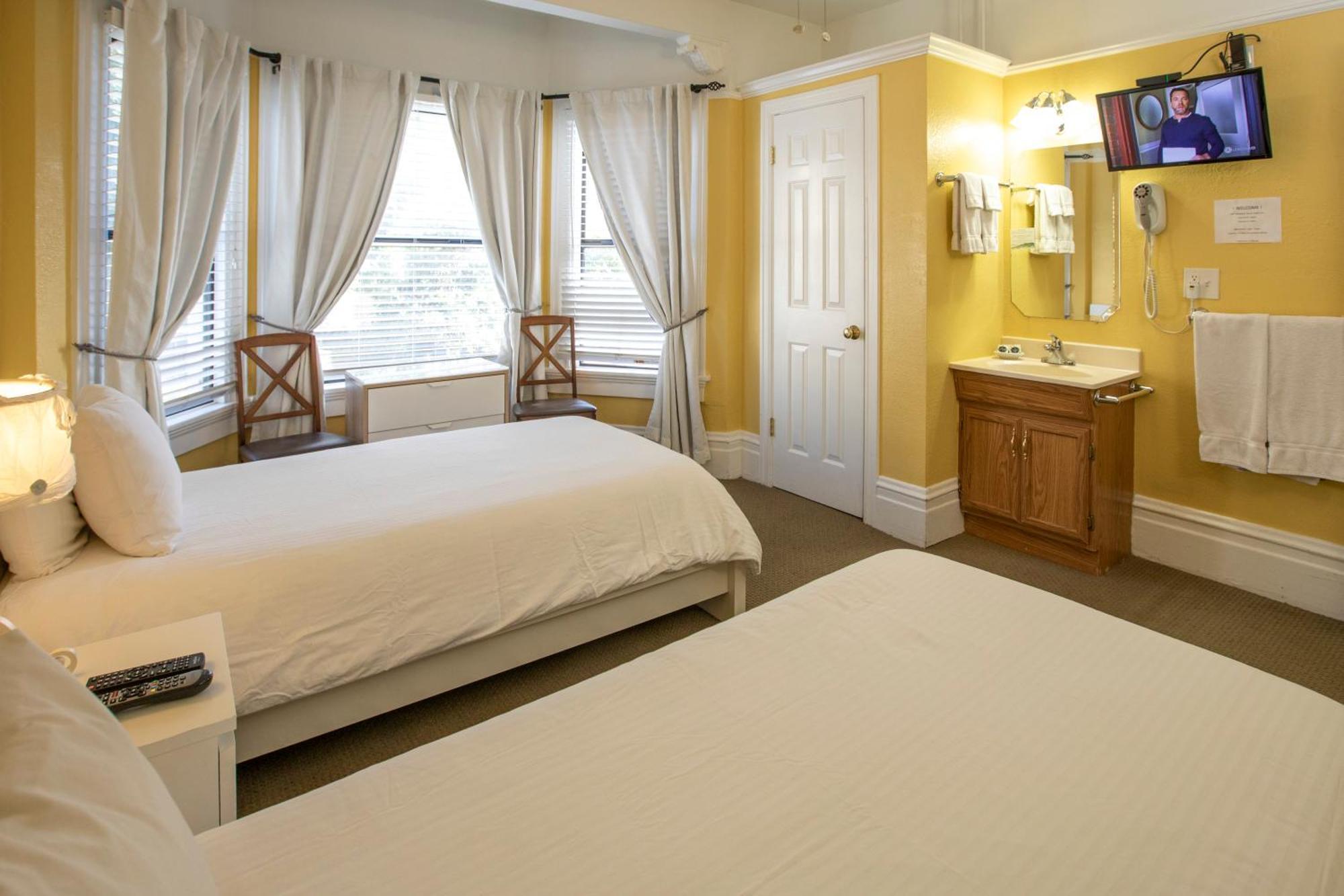 Hayes Valley Inn San Francisco Room photo