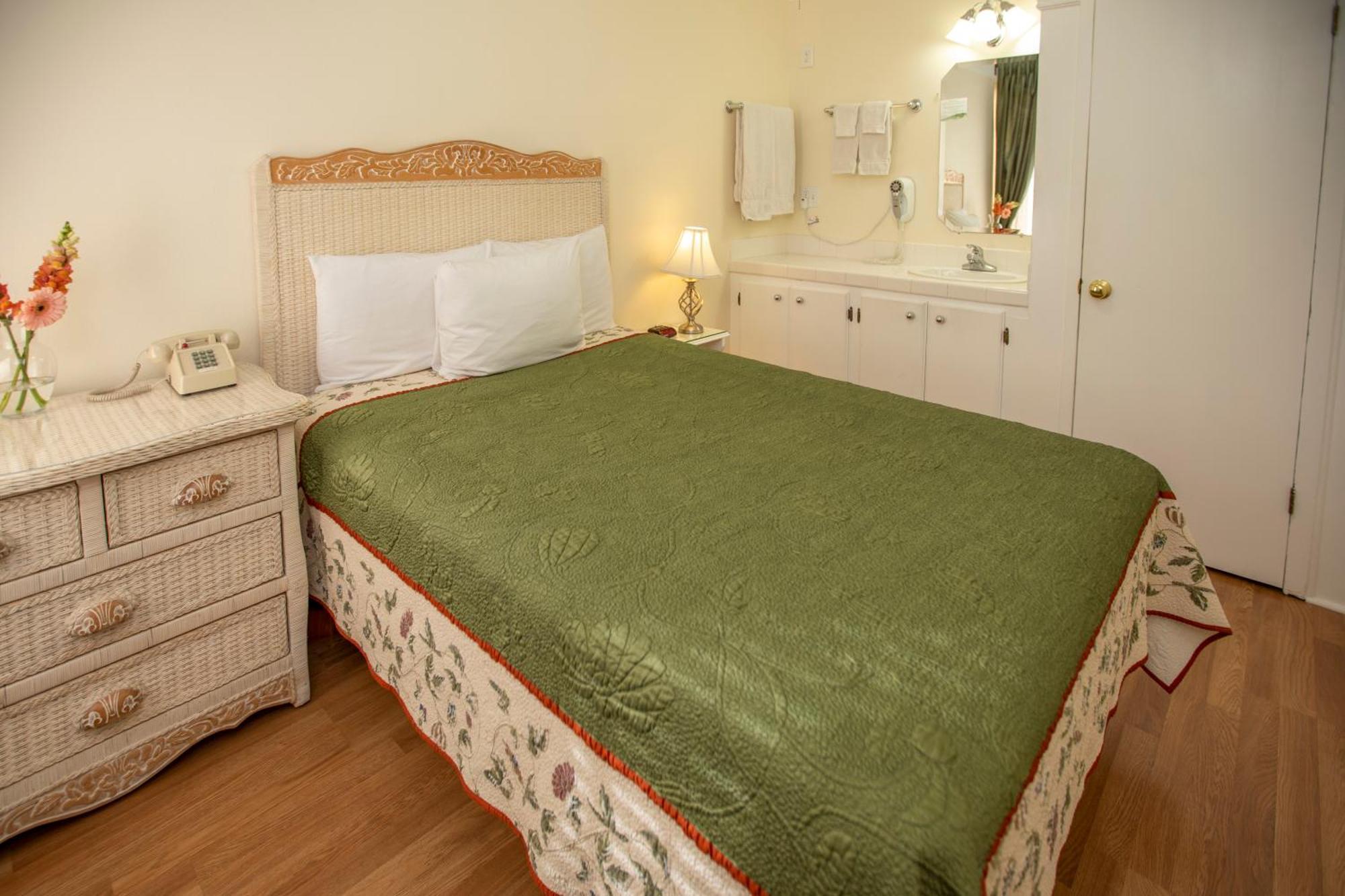 Hayes Valley Inn San Francisco Room photo